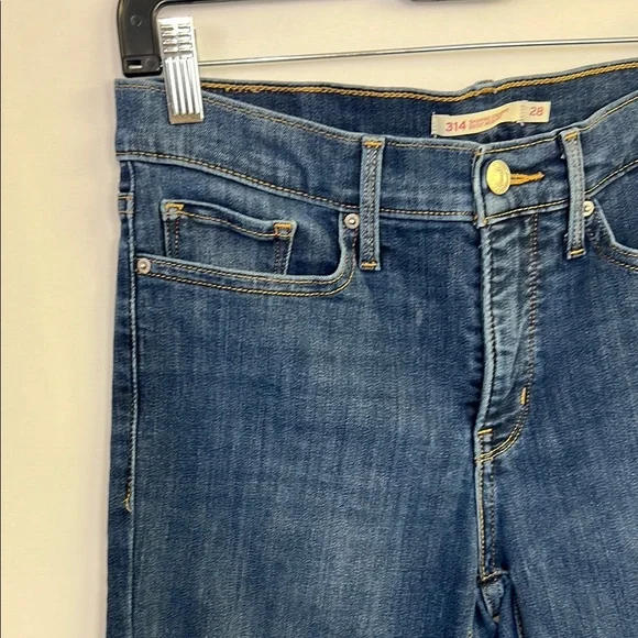 Classic Blue Women's Jeans levi shaping straight leg soft stretchy denim - Picture 3 of 5